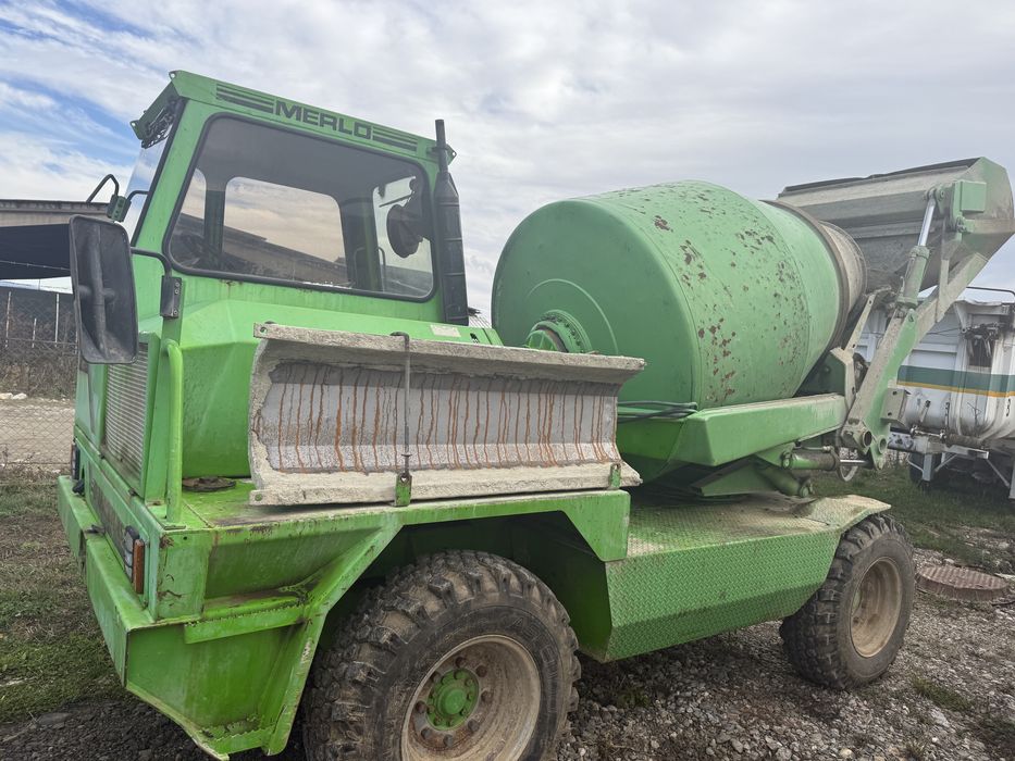 Autobetoniera Merlo DBM 2500 XS