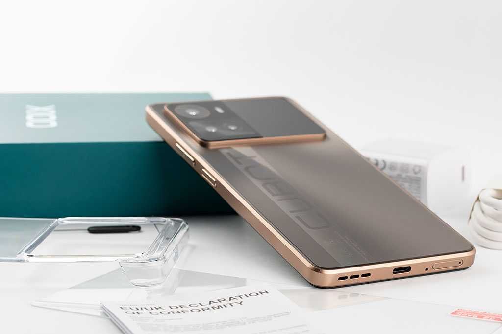 CUBOT X100 - 6.88", 8GB+8GB/256GB, 5100mAh, 64MP, Android 15