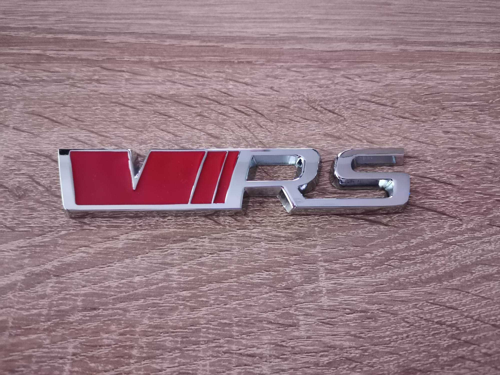 Skoda VRS червено със сребристо емблеми