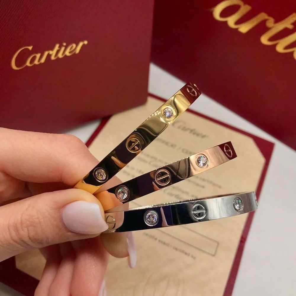 Brățara Cartier Love
