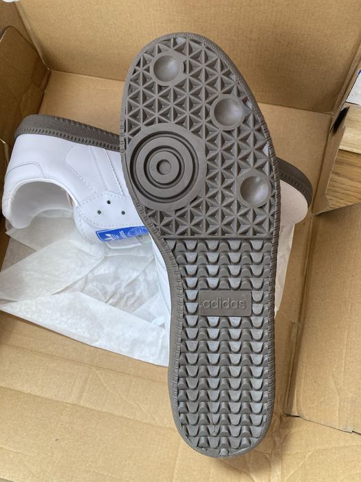 Обувки Adidas Samba 42