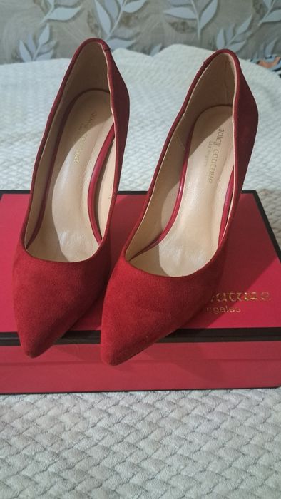 Туфли на каблуке