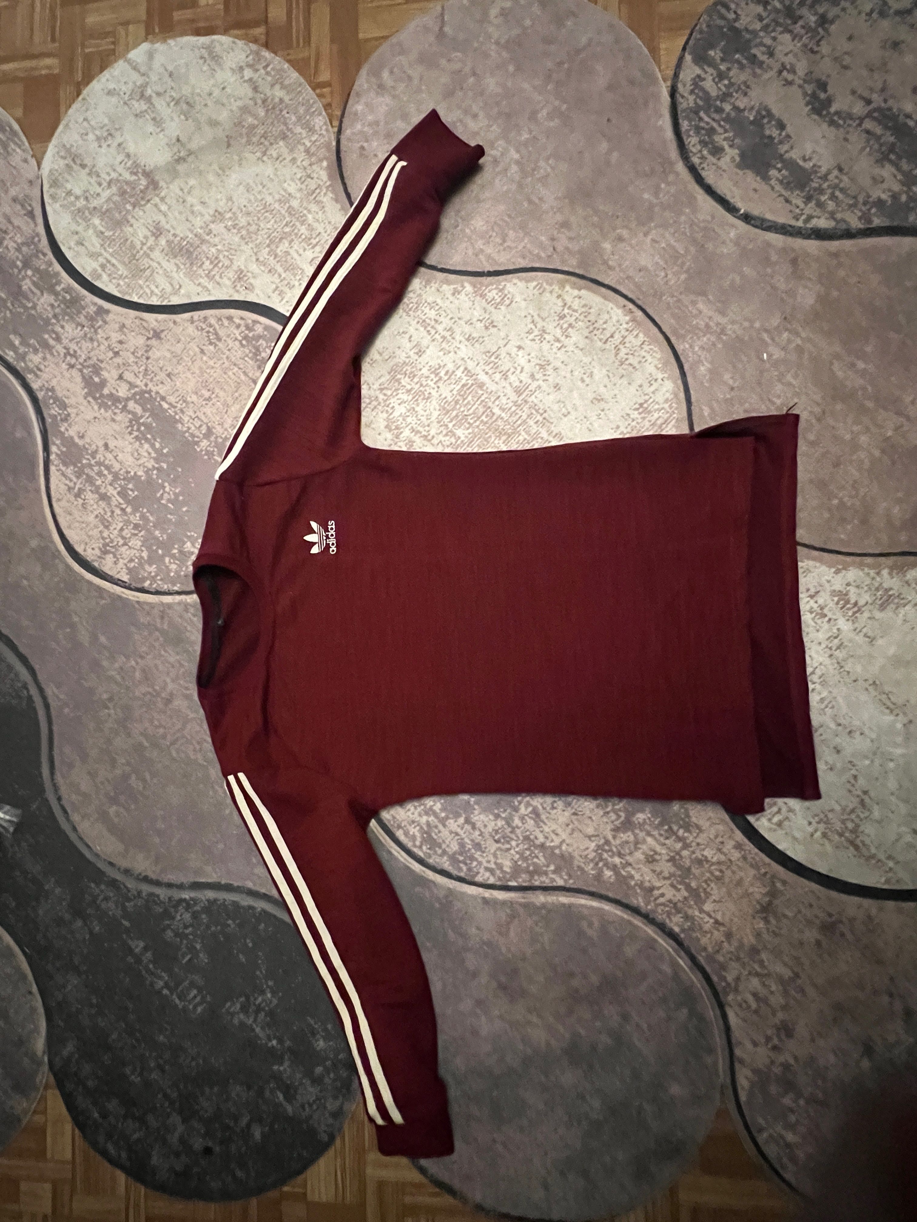 Блуза с дълъг ръкав Adidas цвят бордо