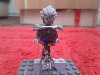 Vând lego minifigurine rare