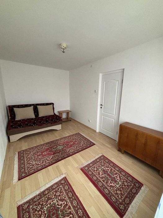 PROPRIETAR vând apartament 2 camere pe Calea București