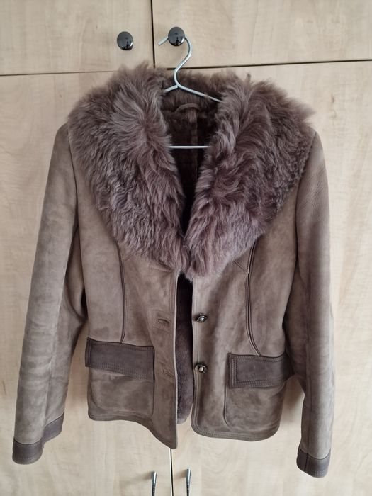 Cojoc de dama cu guler marime 38 Lungime 60cm