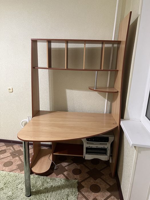 парта, письменный стол