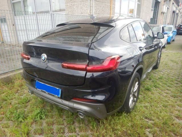 Vând BMW X4 xDrive M Pachet