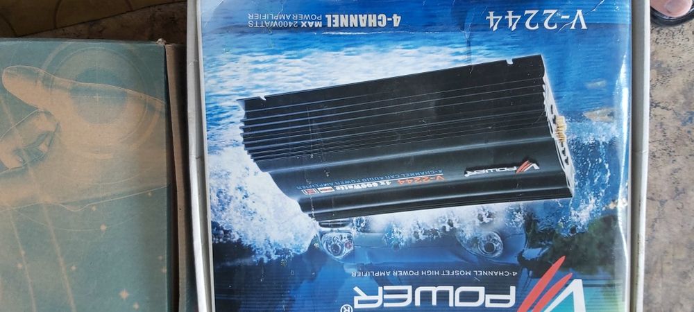 автомобилни усилватели и мултимедии