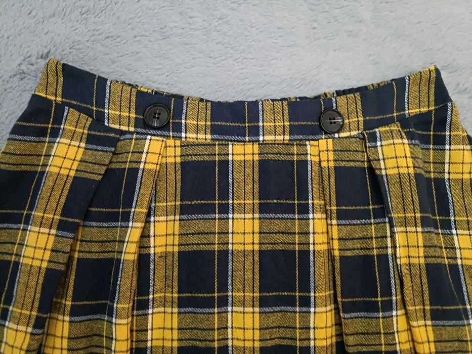 Fustiță plisată carouri nouă, livrare gratuită