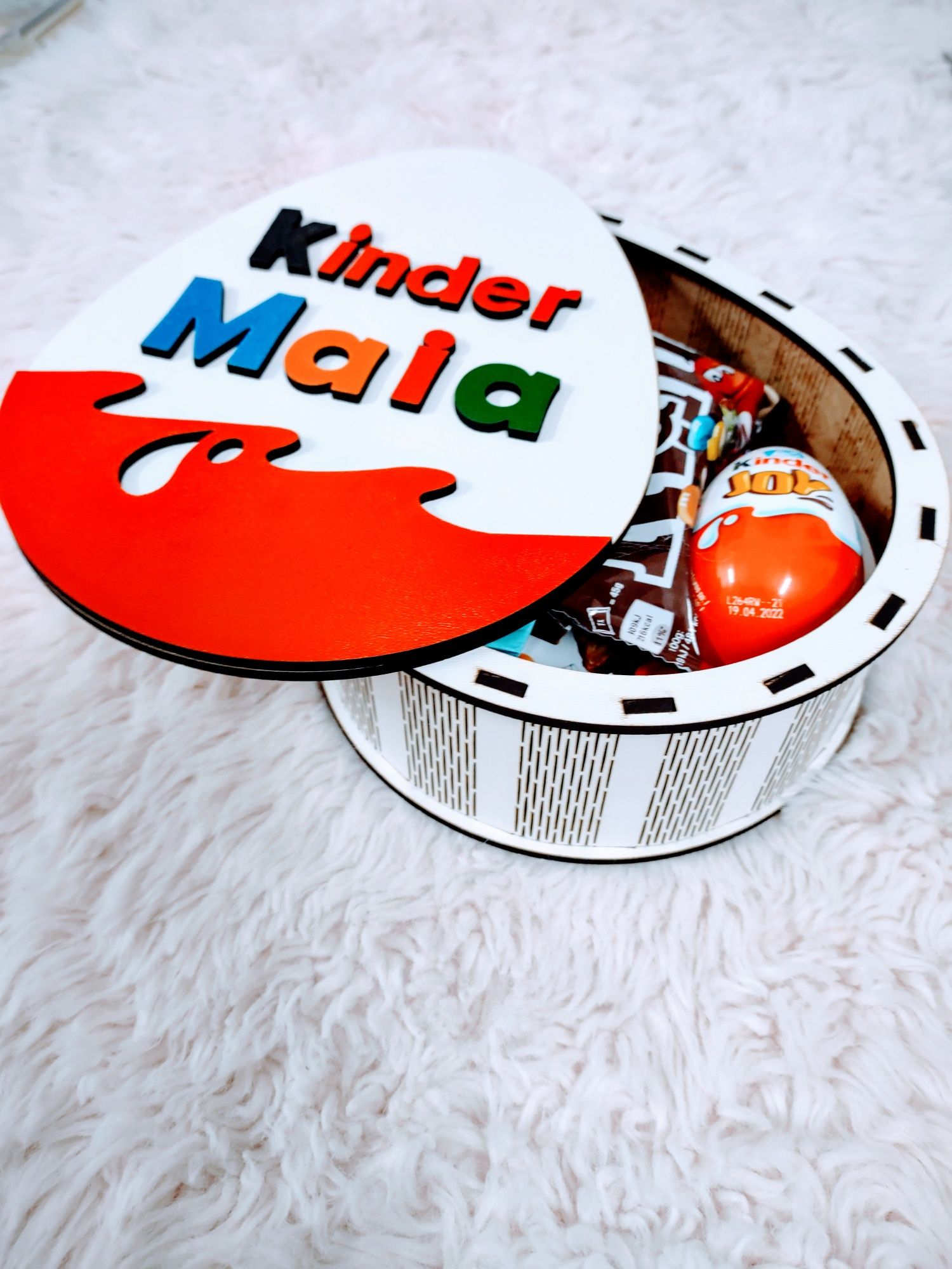 Cutii Kinder personalizate cu nume