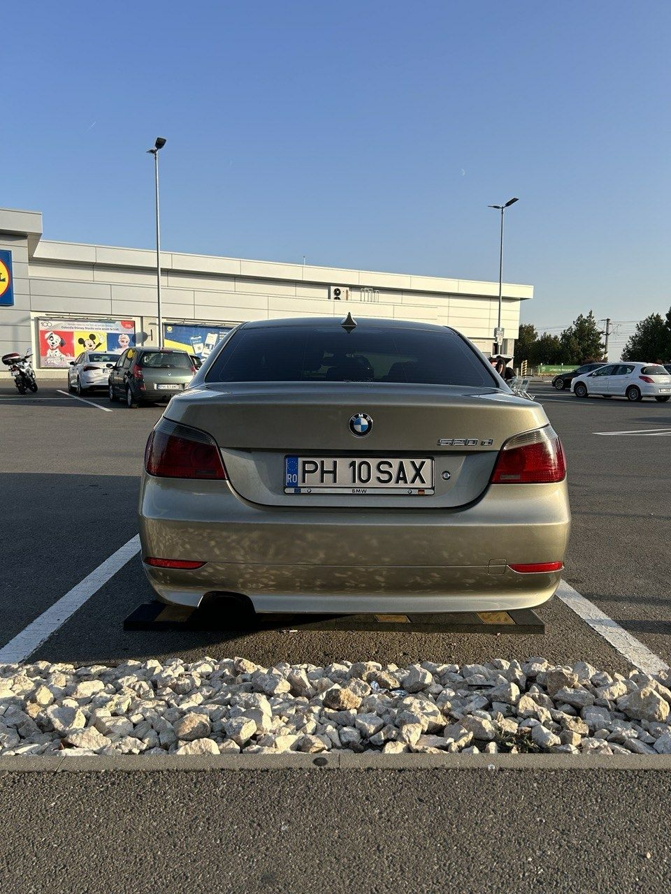 Vând bmw e60 520d  (seria 5)