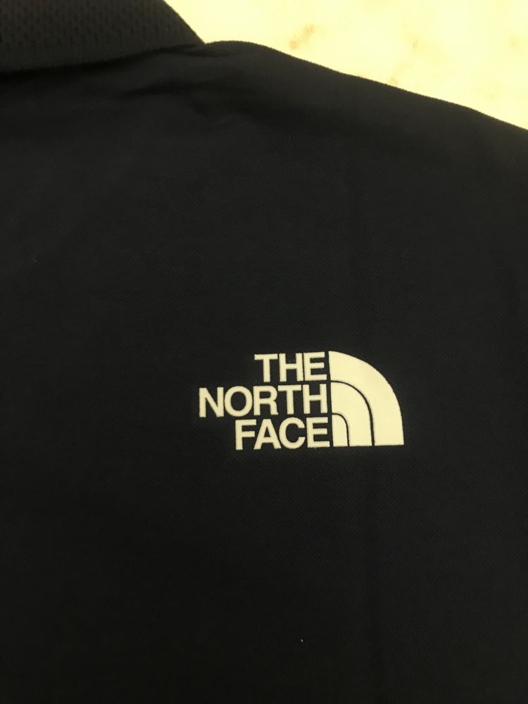 Tricou the north face nou