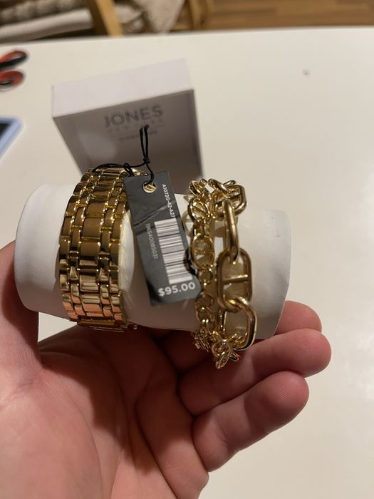 Ceas Jones New York nou