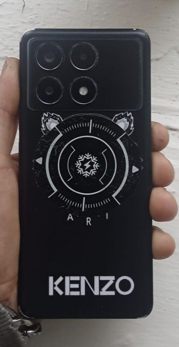 Продам Poco X6pro 256/16