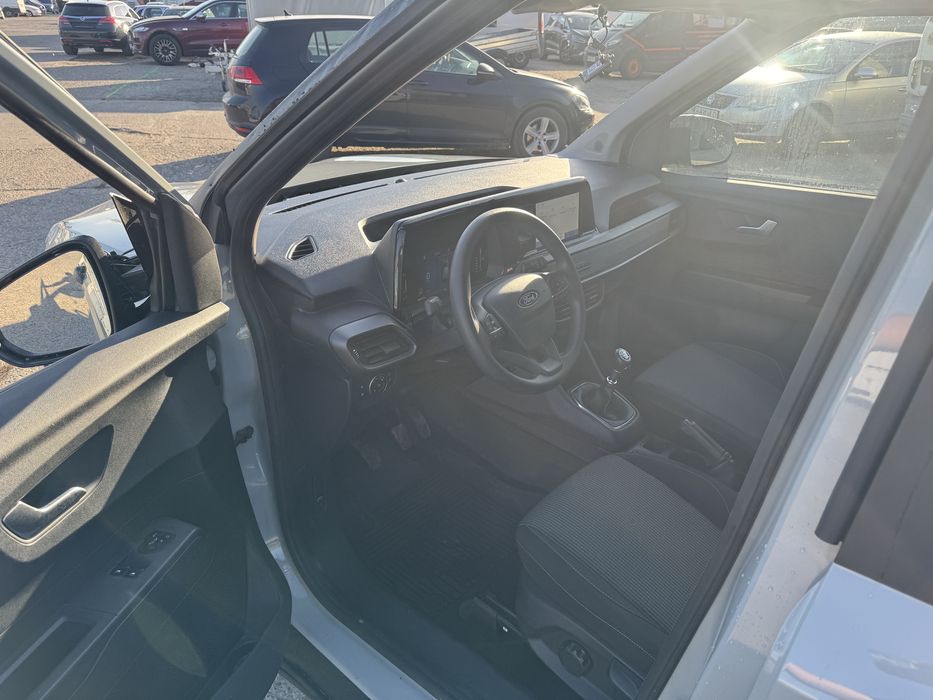 Vand Ford Transit Courier 2024 Avariat