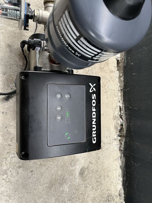 Хидрофорна система Grundfos CMBE 3 – 62