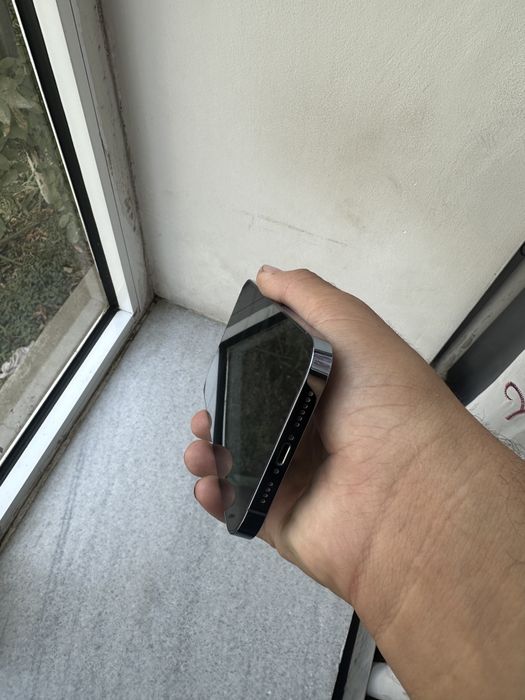 Iphon13pro max  sotiladi