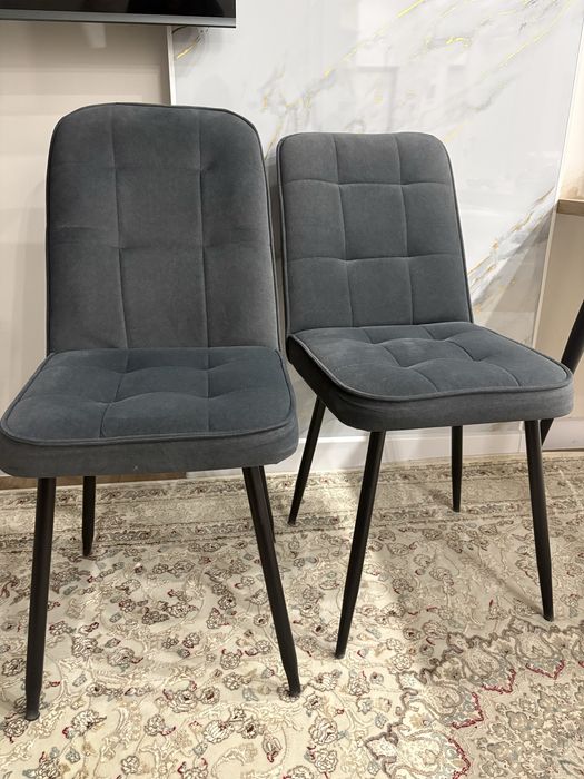 Продается два стульчика