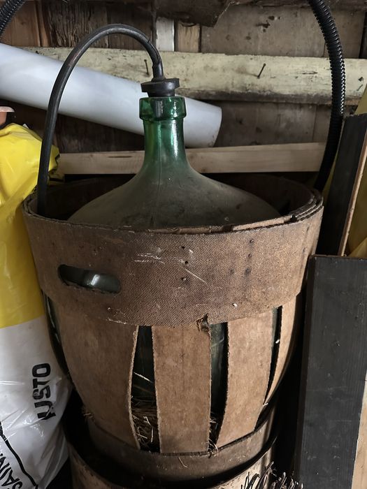 Damingeana 50 l din sticla