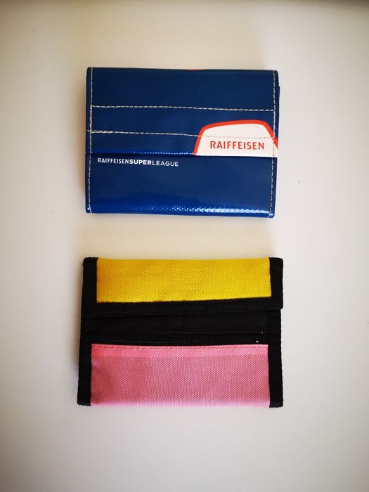 Портфейл два броя