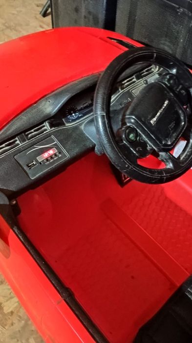 Mașinuță electrica Land ROVER 4x4 12v-140w funcționează ca nouă