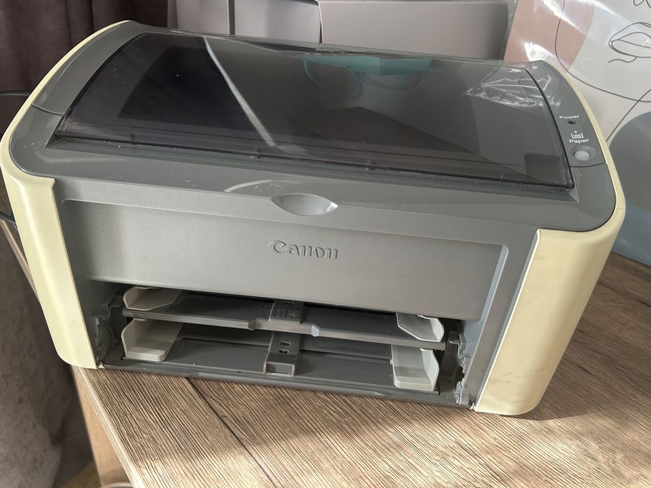 Продается лазерный принтер Canon