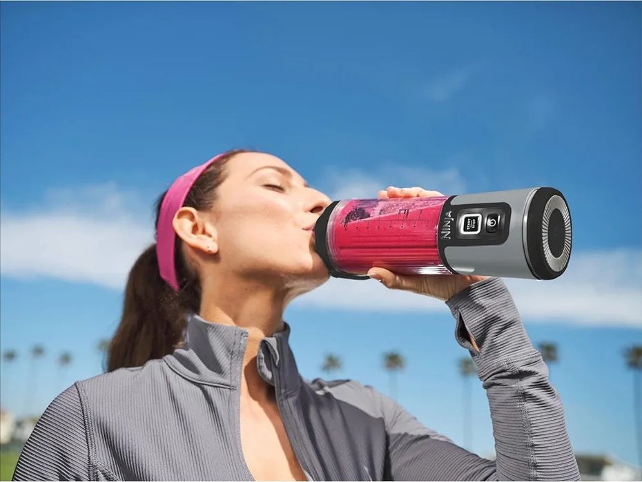 Блендер,шейкър смути Ninja Blast BC151EUBKEU, Безжичен,5v,0.530мл.