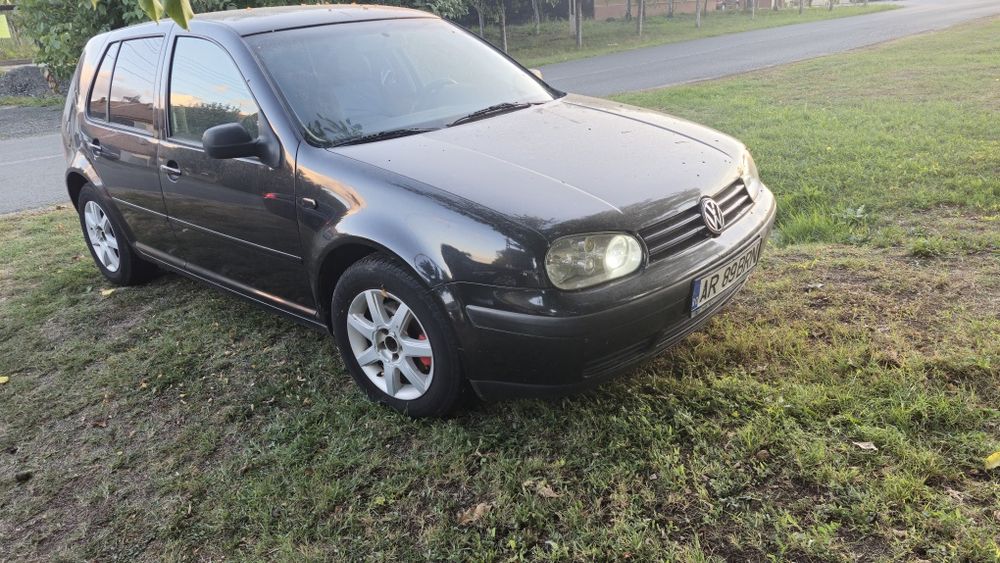 Vând Golf 4 1.9 TDI