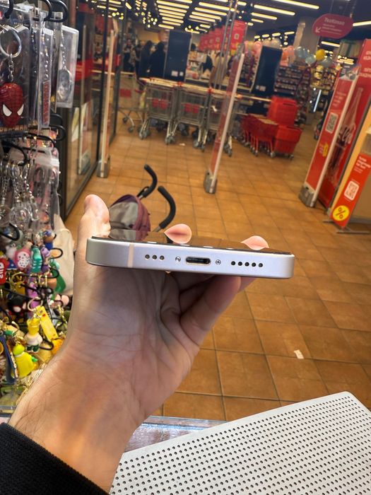 iPhone 14 128GB в идеальном состояние