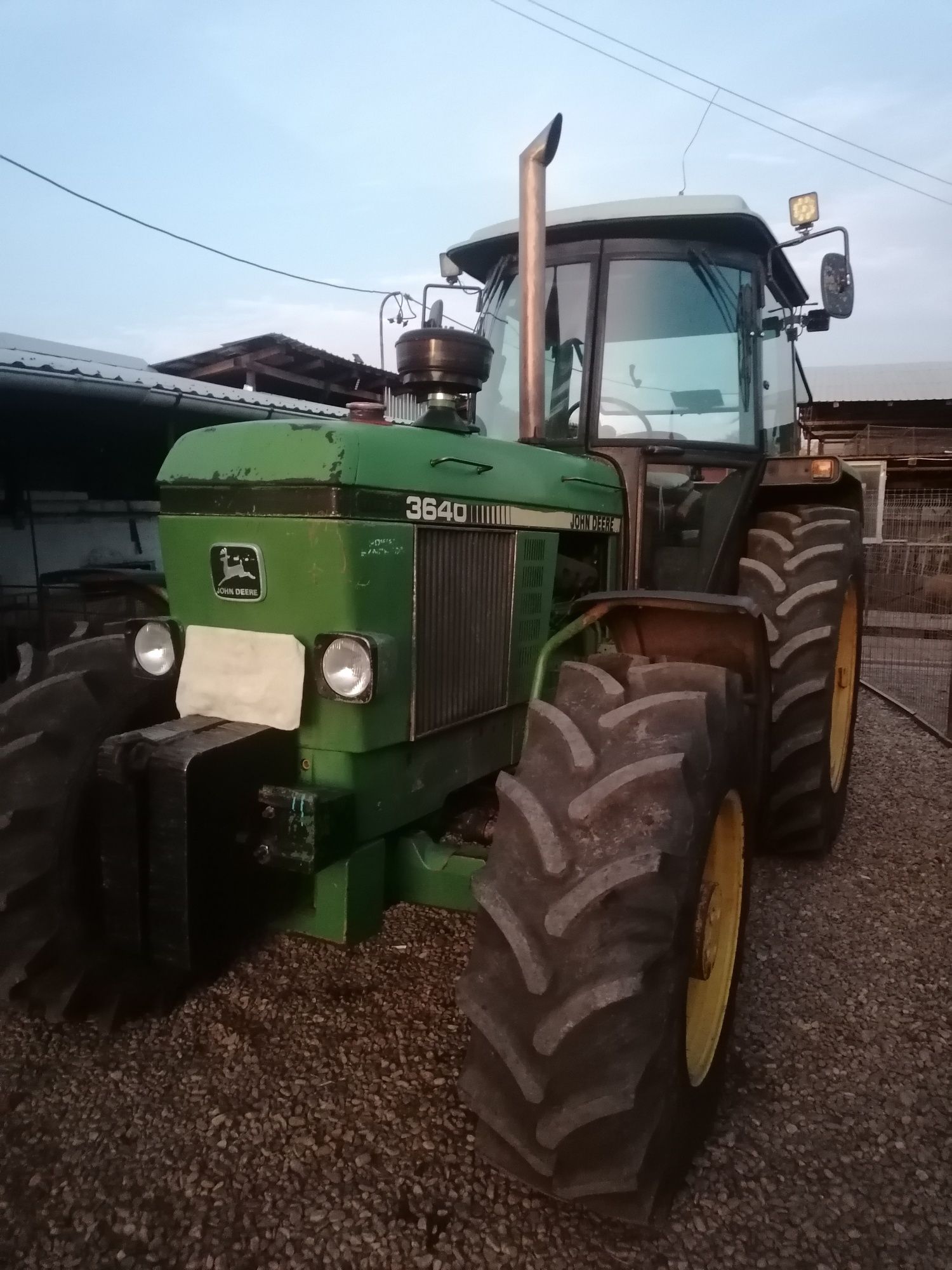 Tractor John Deere 3640