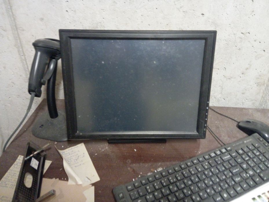 Monitor POS touch screen