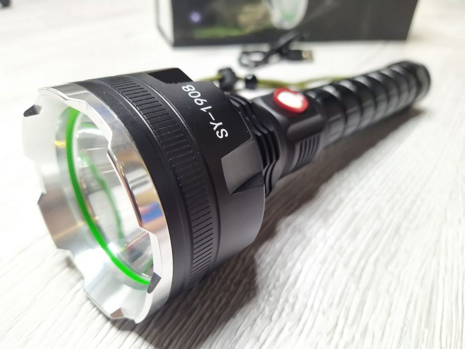 Lanterna profesionala quad-core P50 wick, incarcare USB 30W