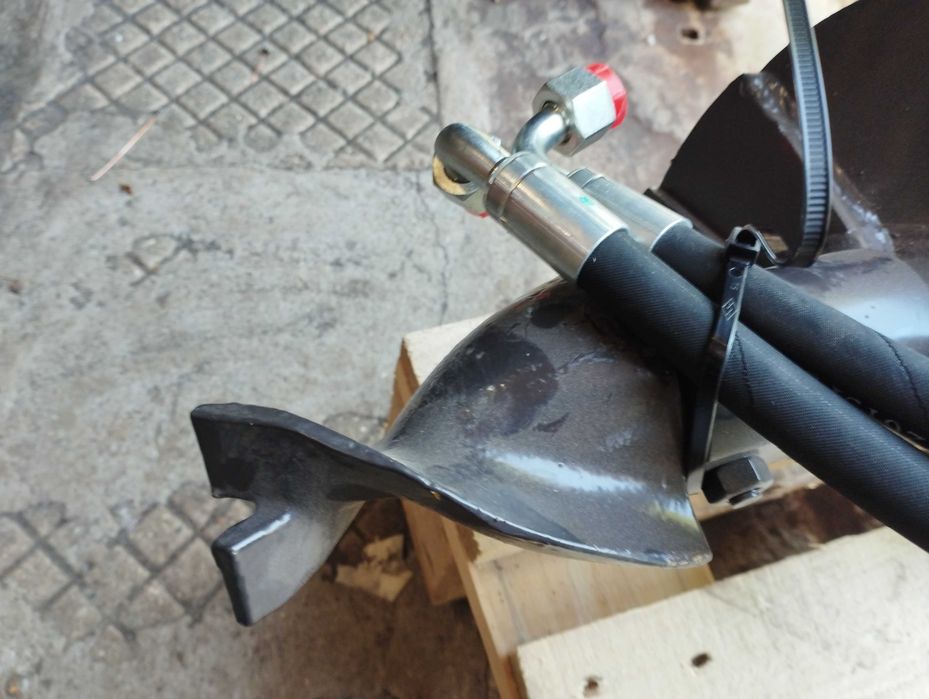 Хидравличен свредел за мини багер ф200