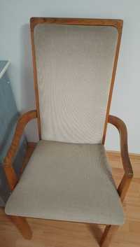 Scaun din lemn cu tapițerie
