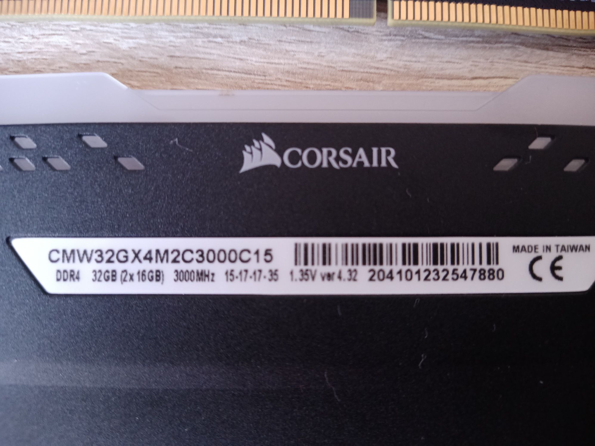 Ram Corsair Vengeance RGB PRO DDR4 32GB