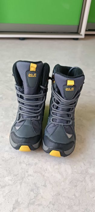 детски зимни ботуши №30 Jack Wolfskin