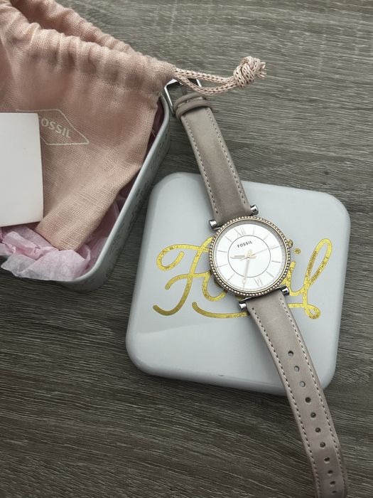 Ceas Fossil roz.