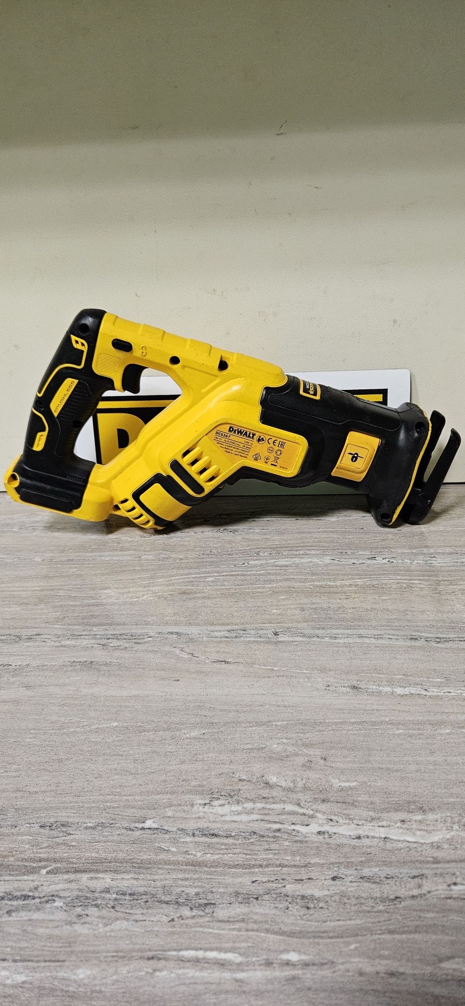 Dewalt Саблен трион DCS367 18V.BRUSHLESS