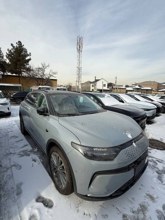 Leapmotor C11 2025yil 300km gibrid