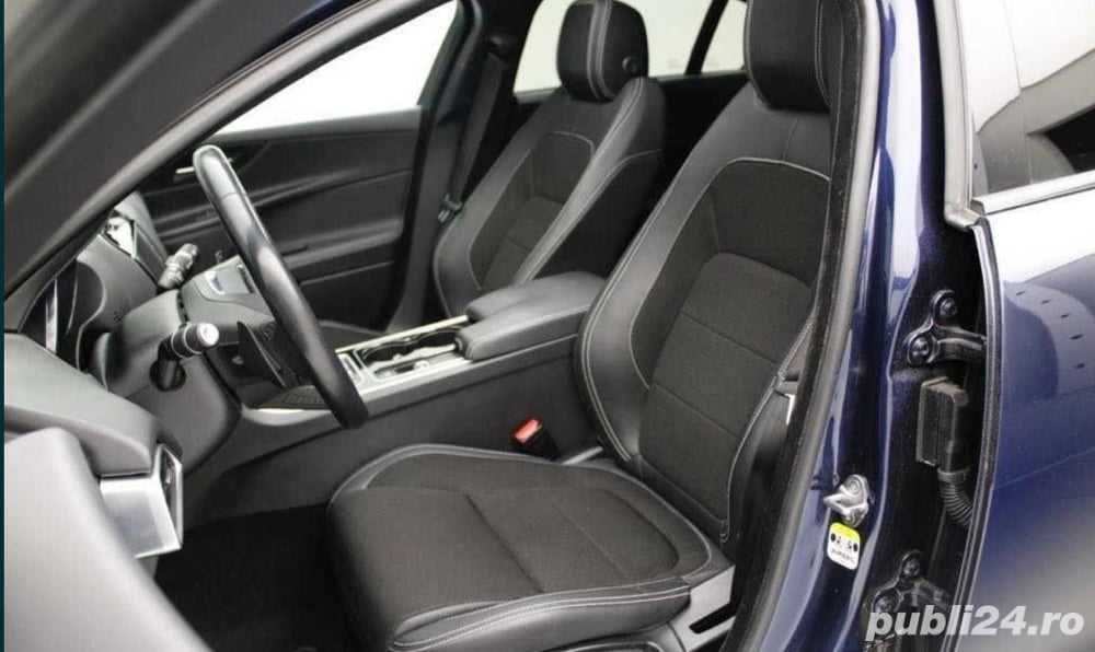 Vand Jaguar XE blue