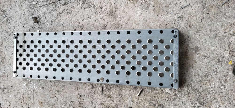 Trepte zincate zincate