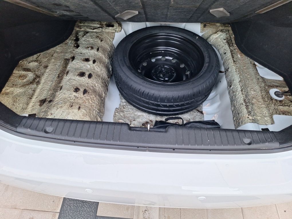 Продаётся Lacetti 1.8