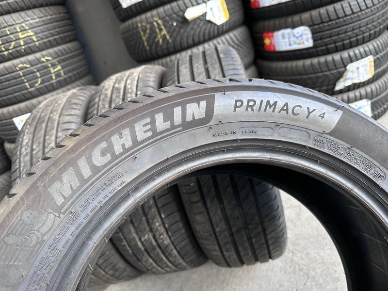 215/55/17 MICHELIN 4бр
