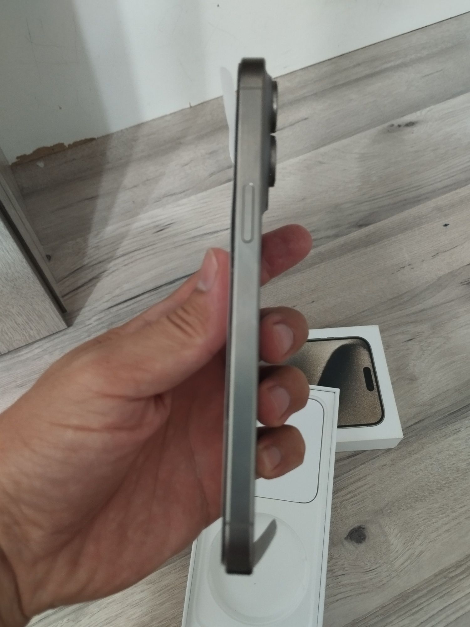 iPhone 15 Pro Max 256 Natural Titanium VNA