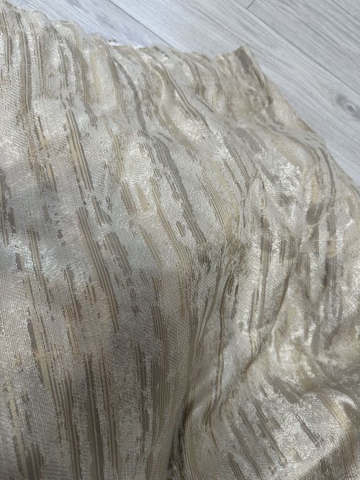 Продам партьер (шторы)