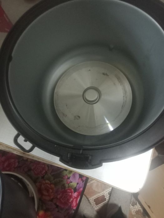 Продам, мультиповар, мультиварка.