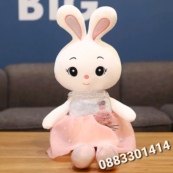 Kawaii зайче с рокля