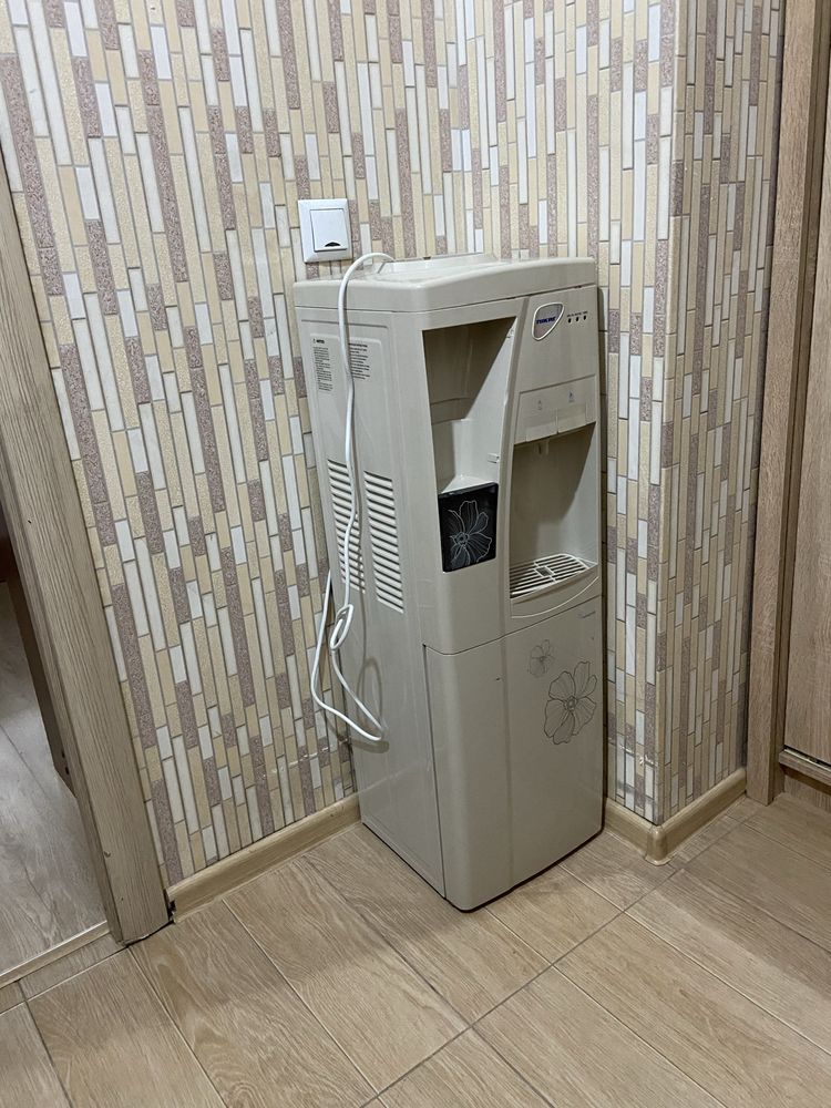 Диспенсер