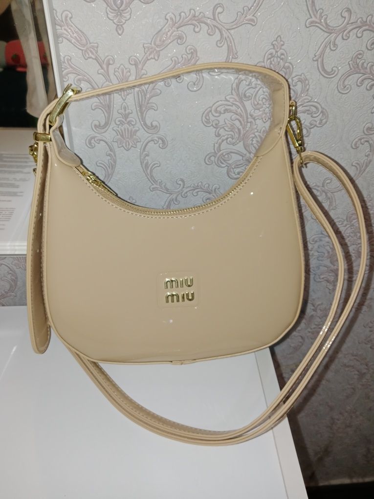 Женская сумка miu miu